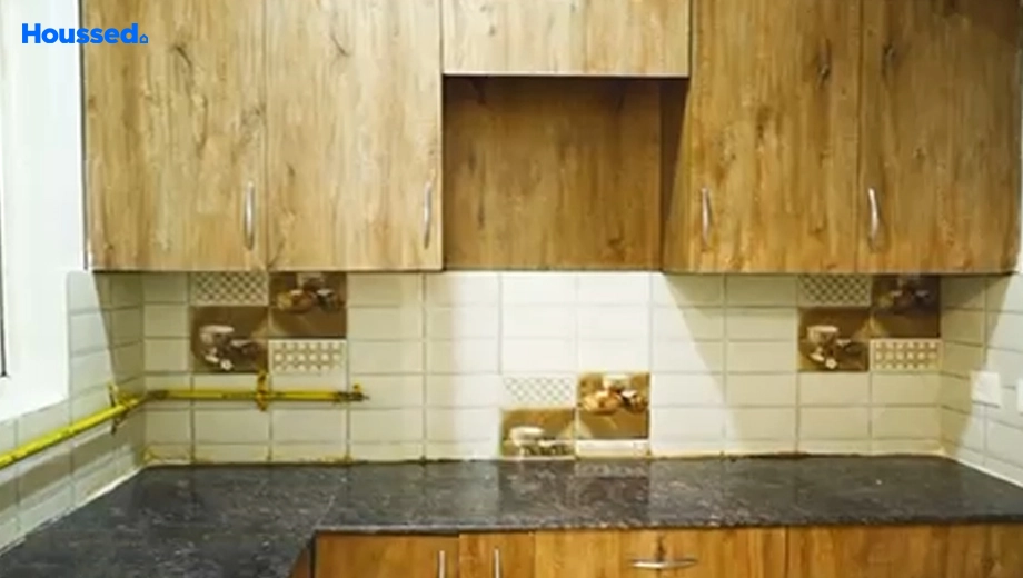 Project Image of 2 BHK Flat for Resale in Gaur City 2 14th Avenue, Noida Extension - Image 170791