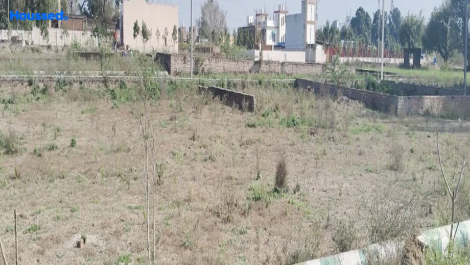 Project Image of Housing Plot/Residential Land for Resale in Swaraaj Green City, Mohanlalganj - Image 171199