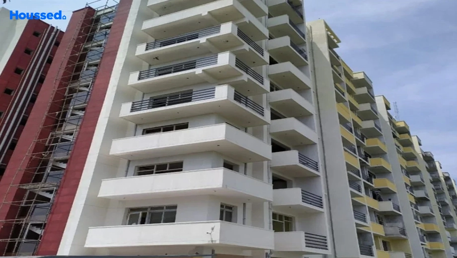 Project Image of 2 BHK Flat for Resale in Mega Capital Tower, Kursi Road - Image 171261