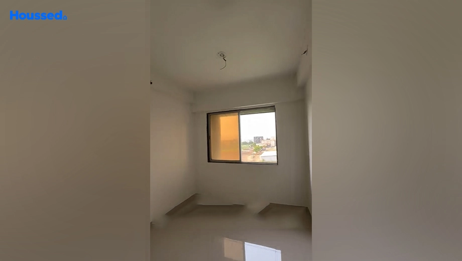 Project Image of 2 BHK Flat for Resale in Amroli - Image 171496
