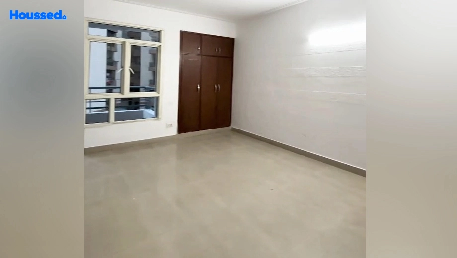 Project Image of 2 BHK Flat for Resale in Supertech Livingston, Crossings Republik - Image 172000
