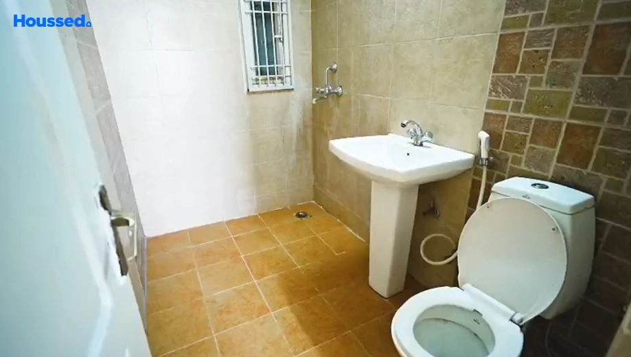 Project Image of 2 BHK Flat for Resale in Saviour Greenisle, Crossings Republik - Image 171946
