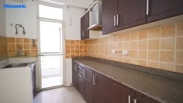 Project Image of 2 BHK Flat for Resale in Amrapali Empire Dundahera, Ghaziabad - Image 171970