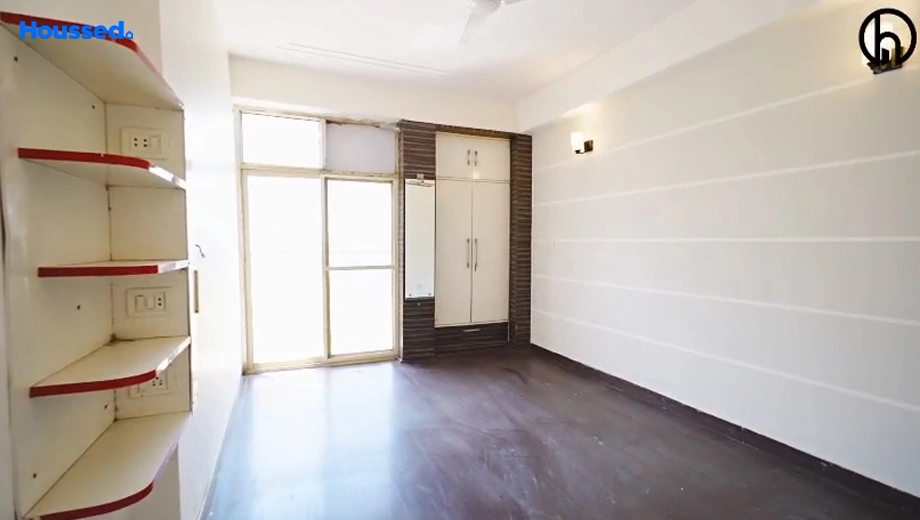 Project Image of 2 BHK Flat for Resale in Ajnara Gen 10, Crossings Republik - Image 172090