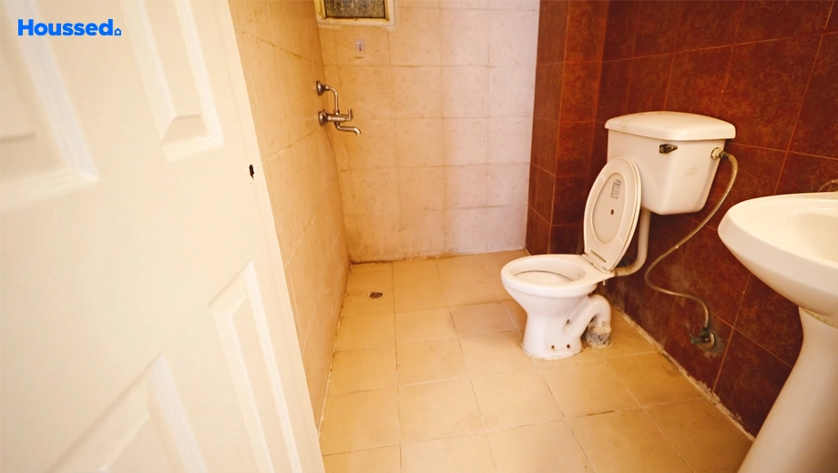 Project Image of 2 BHK Flat for Resale in Bulland Heights, Crossings Republik - Image 172150