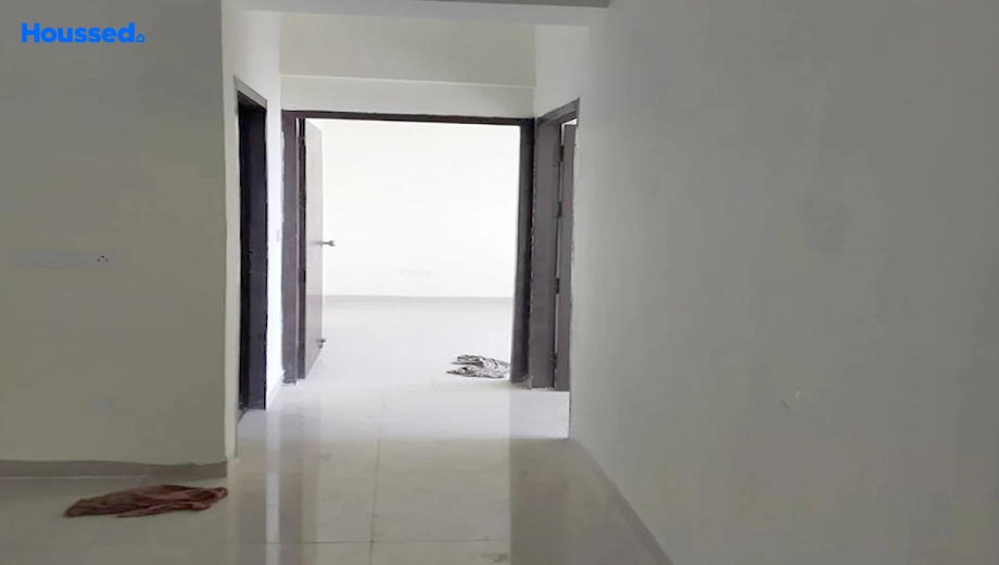 Project Image of 2 BHK Flat for Resale in Mega Capital Tower, Kursi Road - Image 172177