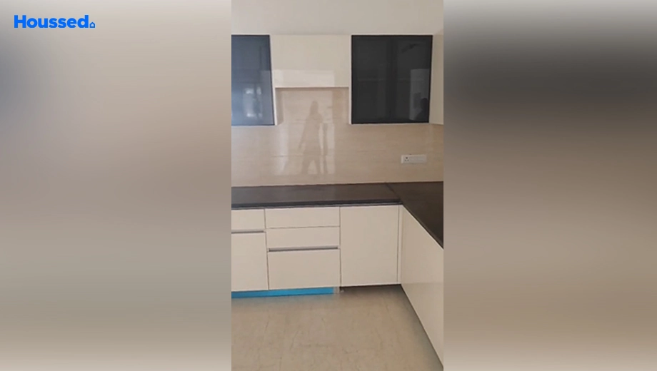 Project Image of 4 BHK Flat for Resale in Omaxe The Lake, New Chandigarh - Image 172301