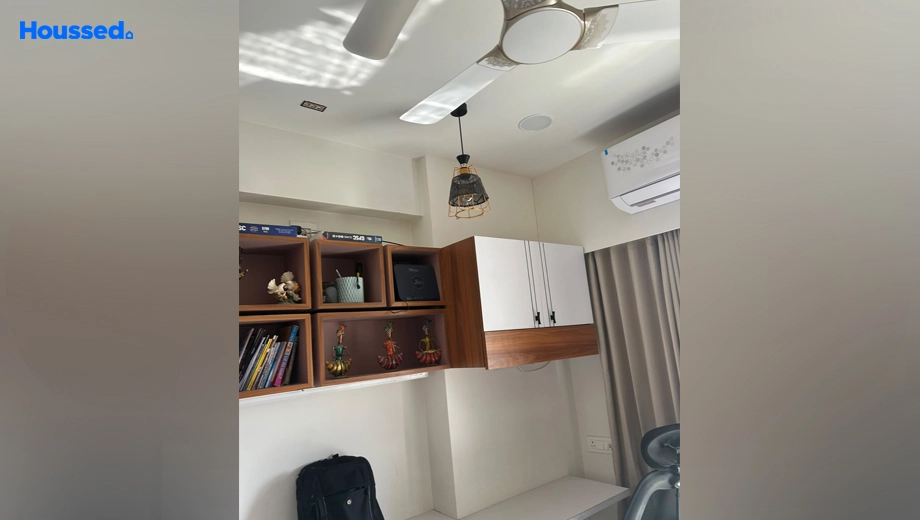Project Image of 3 BHK Flat for Resale in Pramukh Trinity, Sargasan - Image 172449
