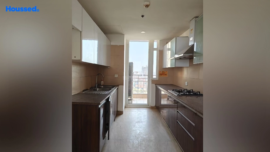 Project Image of 3 BHK Flat for Resale in Puri Diplomatic Greens, Sector 111 - Image 172690