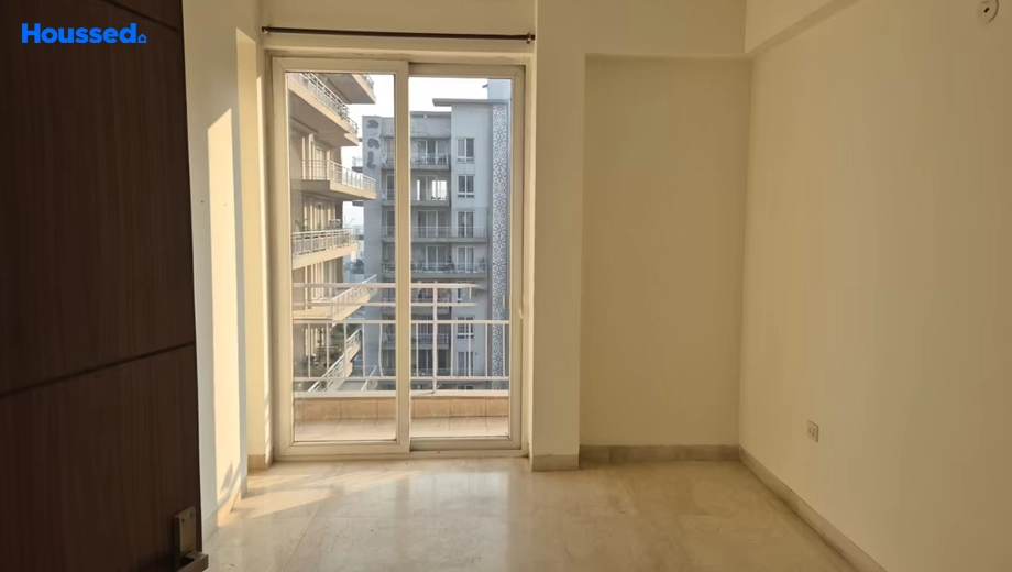 Project Image of 3 BHK Semi-Furnished Flat for Rent in Puri Diplomatic Residences, Sector 111 - Image 172736