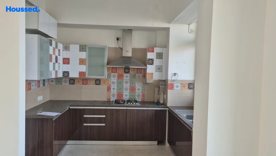 Project Image of 3 BHK Semi-Furnished Flat for Rent in Puri Diplomatic Residences, Sector 111 - Image 172733