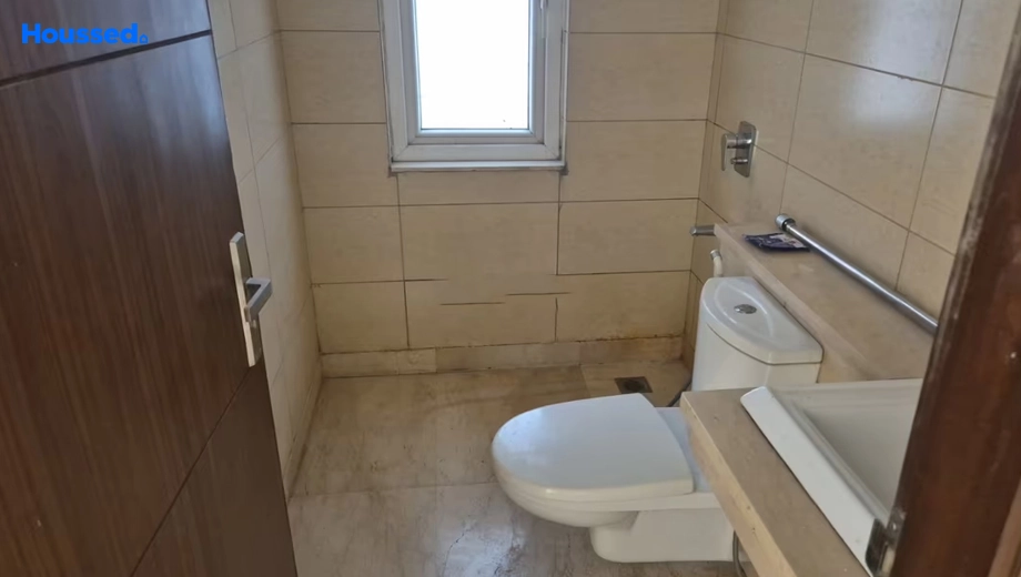 Project Image of 3 BHK Semi-Furnished Flat for Rent in Puri Diplomatic Residences, Sector 111 - Image 172735