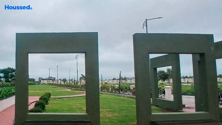 Project Image of Housing Plot/Residential Land for Resale in Omaxe Pratham, AB Bypass Road - Image 172773