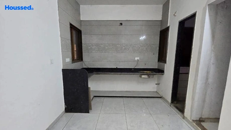Project Image of 2 BHK Flat for Resale in Sama Savli Road - Image 8923