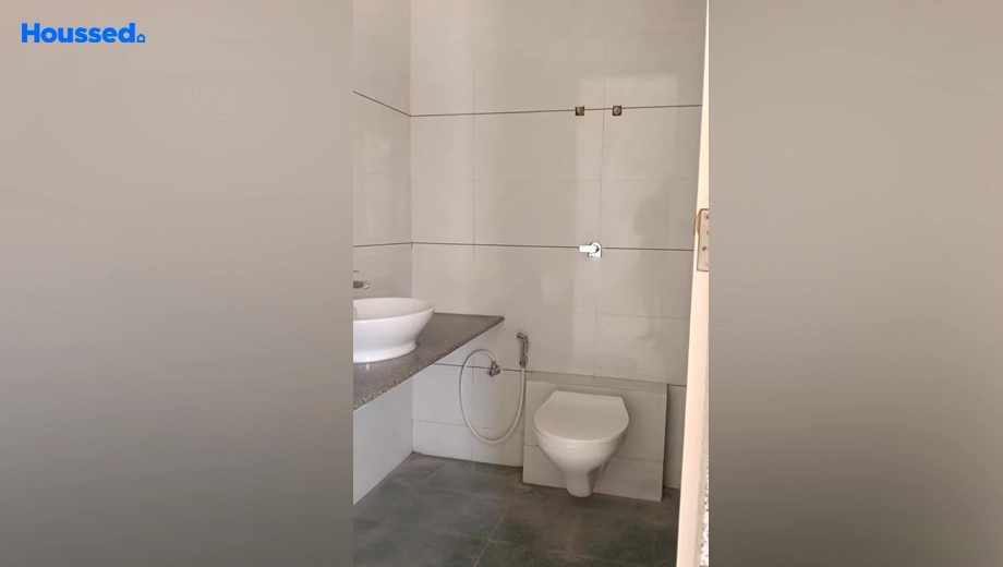 Project Image of 3 BHK Semi-Furnished Flat for Rent in Tragad - Image 173548