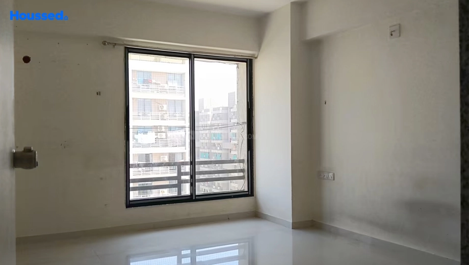 Project Image of 3 BHK Semi-Furnished Flat for Rent in Tragad - Image 173552