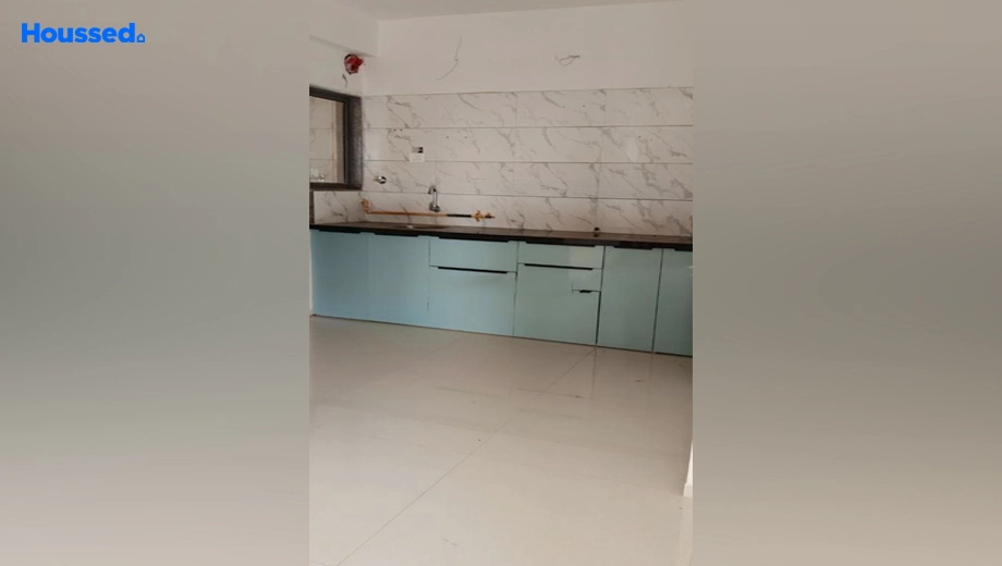Project Image of 2 BHK Semi-Furnished Flat for Rent in Tragad - Image 173632