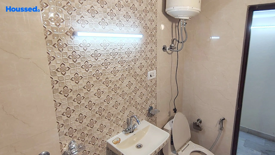 Project Image of 2 BHK Semi-Furnished Flat for Rent in Kalkaji - Image 173660