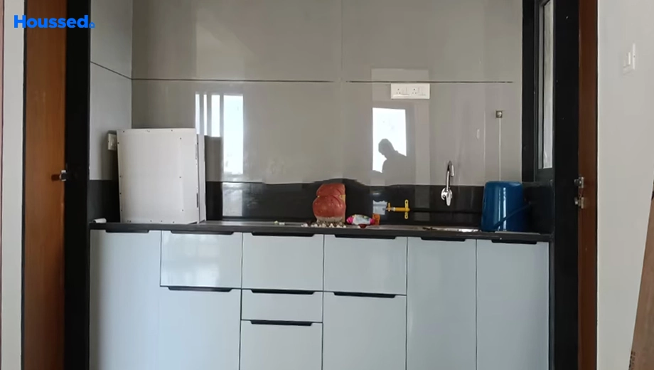 Project Image of 3 BHK Semi-Furnished Flat for Rent in Shantigram - Image 173719