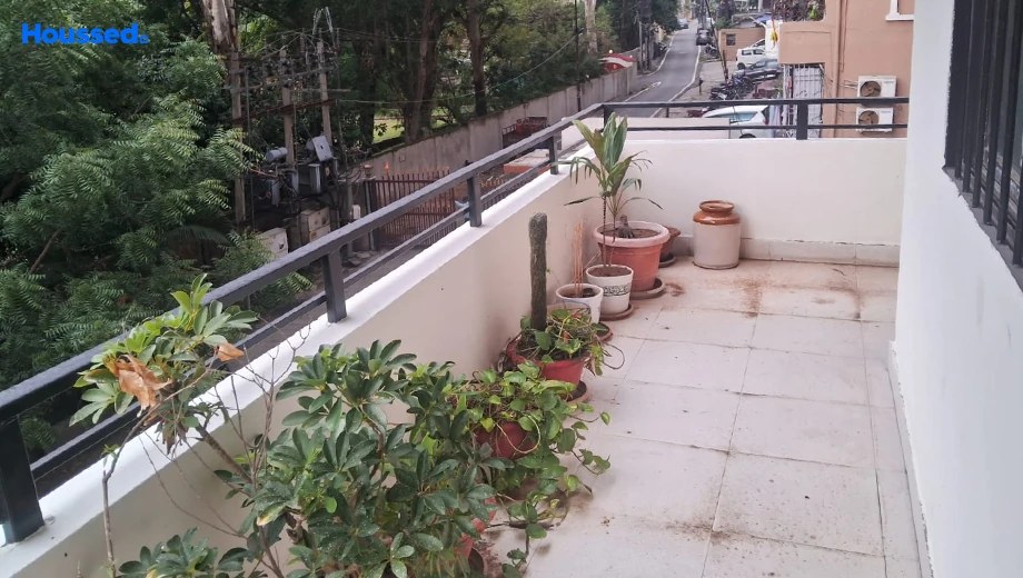 Project Image of 3 BHK Semi-Furnished Flat for Rent in Shahdeo Towers, Delatoli - Image 173745