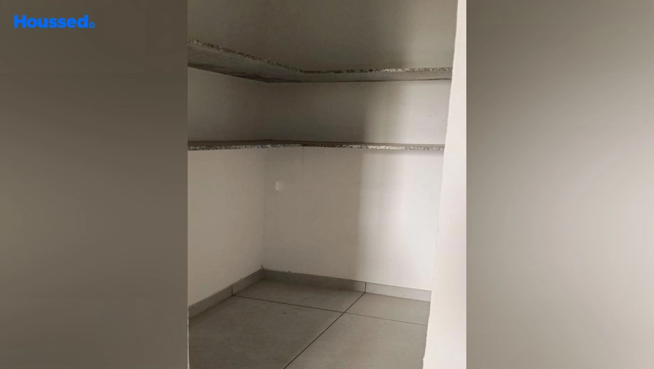 Project Image of 3 BHK Semi-Furnished Flat for Rent in Zundal - Image 173764