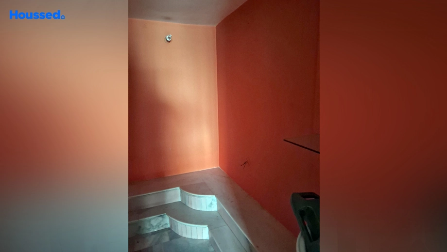 Project Image of 3 BHK Semi-Furnished Flat for Rent in Surbhi Apartment, Lalpur - Image 173816