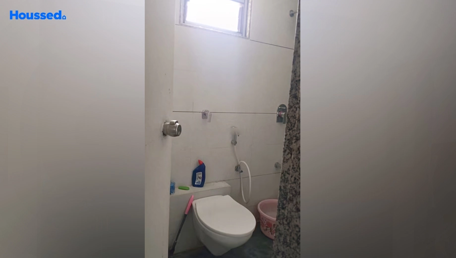 Project Image of 2 BHK Semi-Furnished Flat for Rent in Tragad - Image 173793