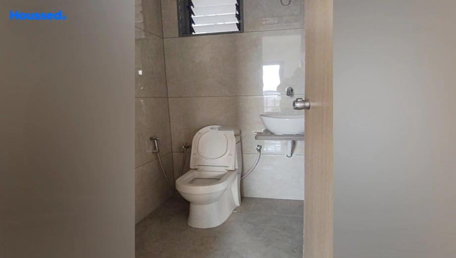 Project Image of 3 BHK Semi-Furnished Flat for Rent in Tragad - Image 173879