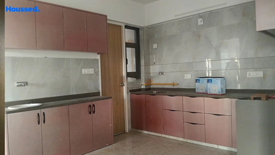 Project Image of 3 BHK Semi-Furnished Flat for Rent in Tragad - Image 173883