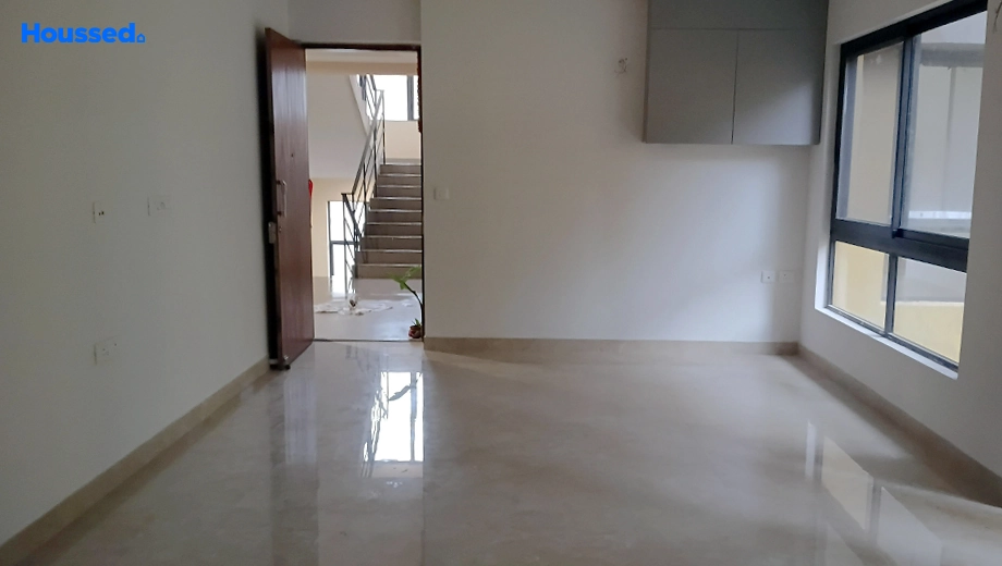 Project Image of 2 BHK Flat for Resale in Ambuja Urvisha The Condoville, New Alipore - Image 174782