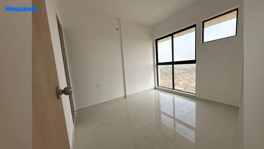 Project Image of 2 BHK Un-Furnished Flat for Rent in Lodha Crown, Dombivli - Image 174886