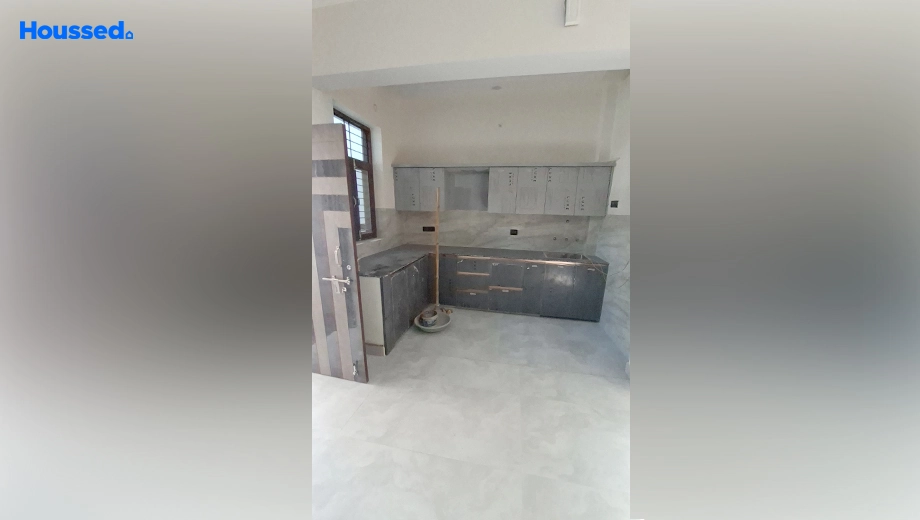Project Image of 3 BHK Duplex for Resale in Jankipuram - Image 175196