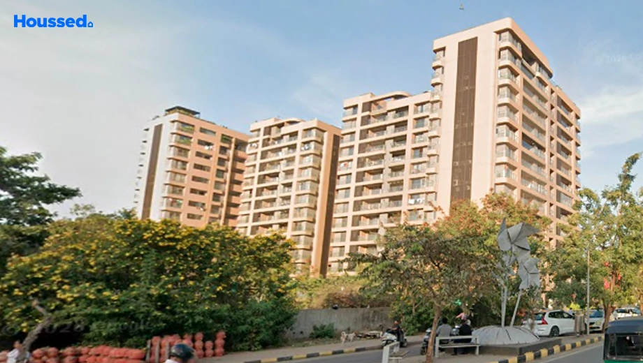 Project Image of 4 BHK Flat for Resale in Milestone Millionaire Lifestyle, Vesu - Image 175619