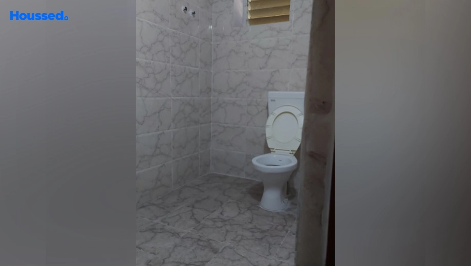 Project Image of 3 BHK Semi-Furnished Flat for Rent in Harmu - Image 175673