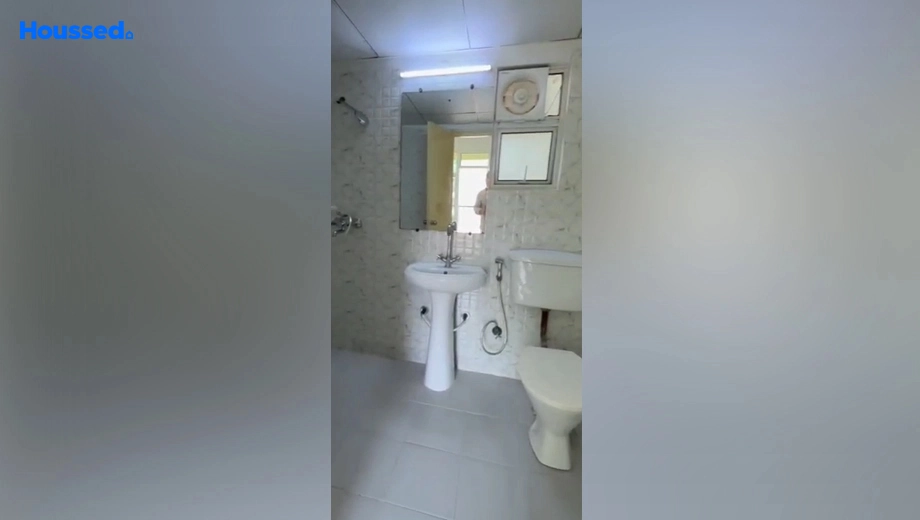 Project Image of 2 BHK Flat for Resale in Gaur City 12th Avenue, Sector 16 C - Image 176245