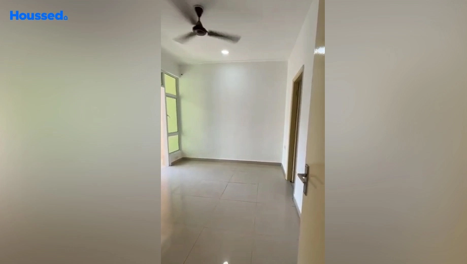 Project Image of 2 BHK Flat for Resale in Gaur City 12th Avenue, Sector 16 C - Image 176248
