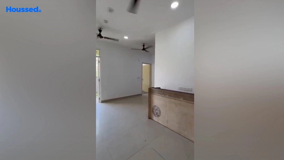 Project Image of 2 BHK Flat for Resale in Gaur City 12th Avenue, Sector 16 C - Image 176246