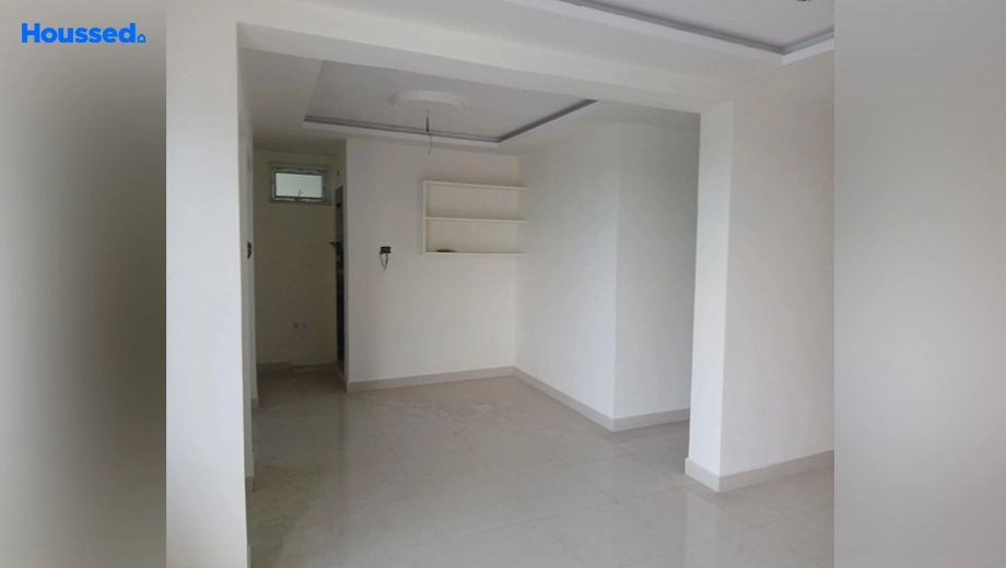 Project Image of 3 BHK Flat for Resale in Gollapudi - Image 176267