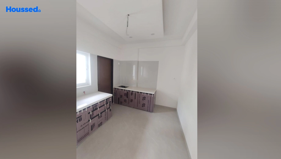 Project Image of 3 BHK Semi-Furnished Flat for Rent in Aditya Jagannath Apartment, Manish Nagar - Image 176253