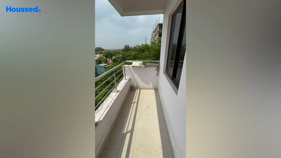 Project Image of 3 BHK Semi-Furnished Flat for Rent in Morabadi - Image 176735