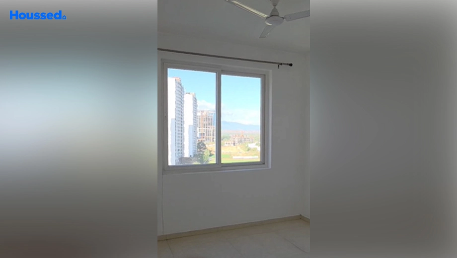 Project Image of 2 BHK Furnished Flat for Rent in Omaxe The Lake, New Chandigarh - Image 176914