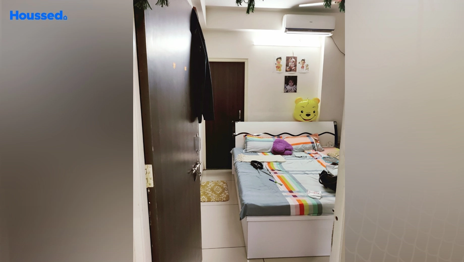 Project Image of 2 BHK Flat for Resale in Shrimay Rajratna Platina, Waghodia Road - Image 176926
