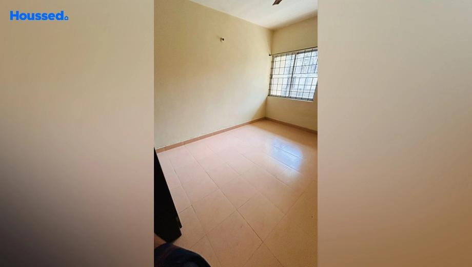 Project Image of 2 BHK Semi-Furnished Flat for Rent in Circular Road - Image 176947