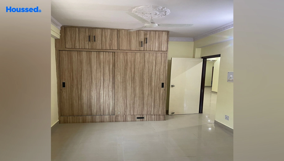 Project Image of 3 BHK Semi-Furnished Flat for Rent in Lalpur - Image 177437