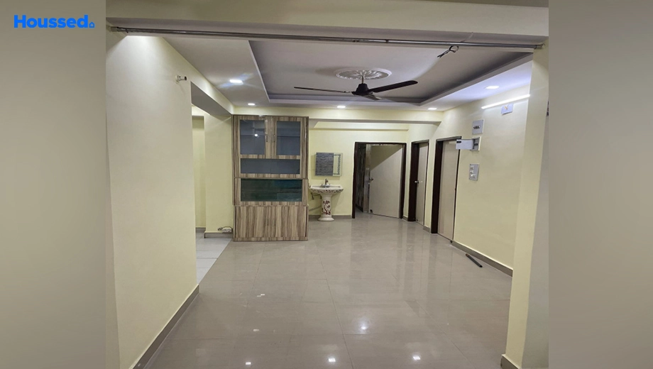 Project Image of 3 BHK Semi-Furnished Flat for Rent in Lalpur - Image 177444