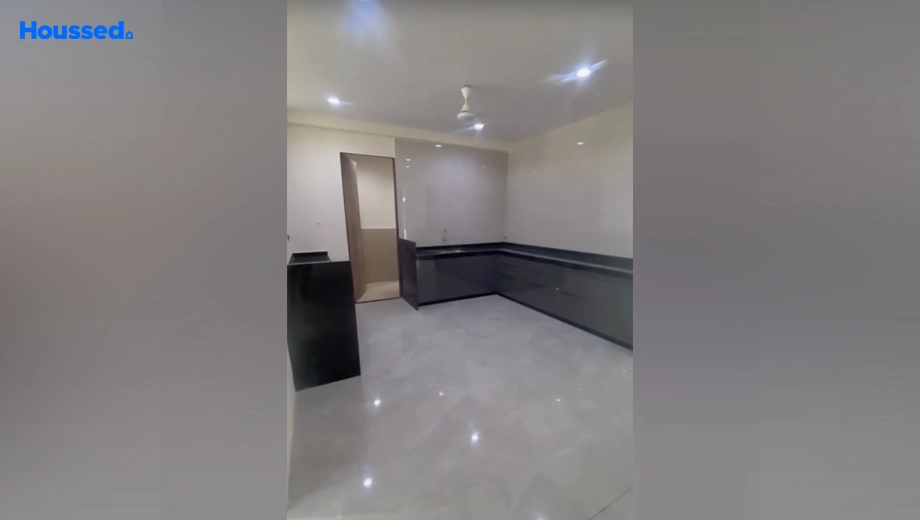 Project Image of 4 BHK Un-Furnished Flat for Rent in Vesu - Image 178071