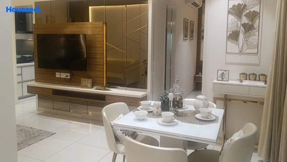 Project Image of 2 BHK Flat for Resale in Padur - Image 179690