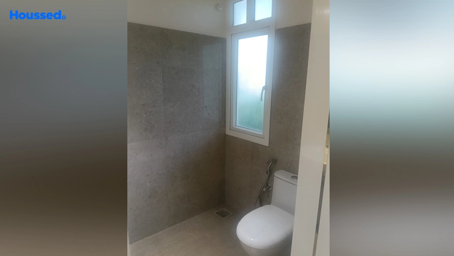 Project Image of 2 BHK Flat for Resale in Padur - Image 179694