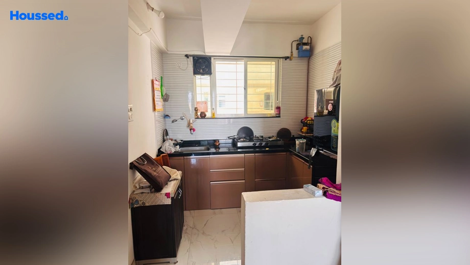 Project Image of 1 BHK Semi-Furnished Flat for Rent in Platinum Towers, Wakad - Image 180022
