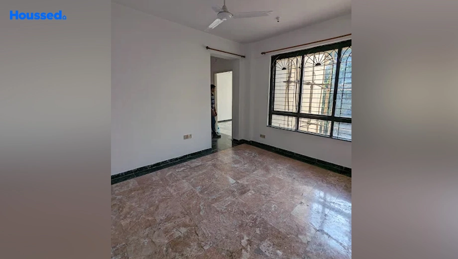 Project Image of 2 BHK Flat for Resale in Capri Building, Ghodbunder Road - Image 180038